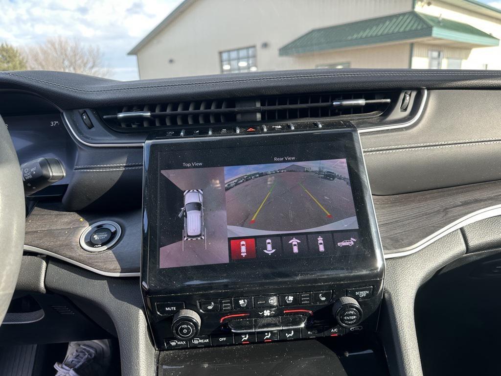 used 2023 Jeep Grand Cherokee car, priced at $30,520