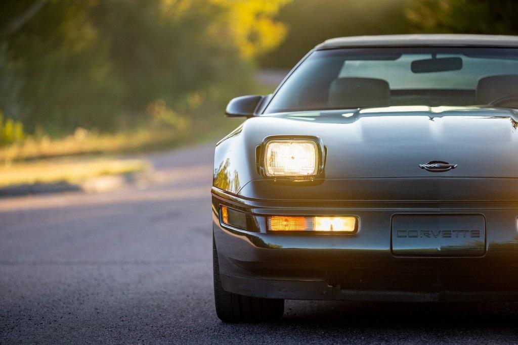 used 1993 Chevrolet Corvette car, priced at $14,439