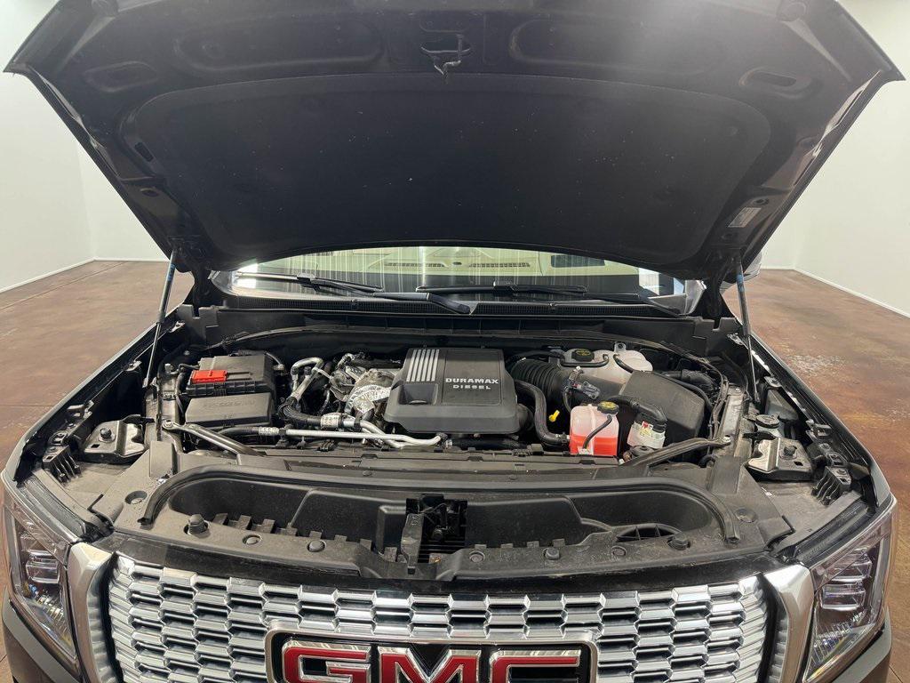 used 2024 GMC Yukon car, priced at $75,701