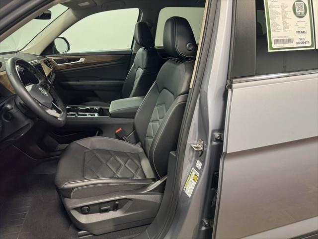 used 2024 Volkswagen Atlas car, priced at $37,825