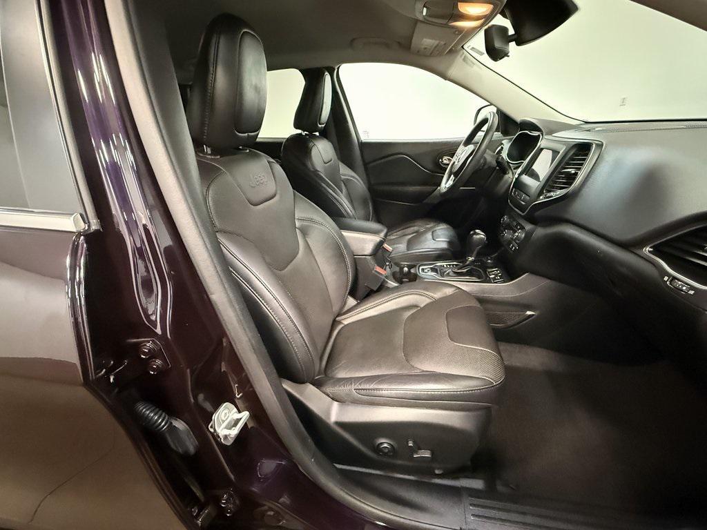 used 2021 Jeep Cherokee car, priced at $20,027