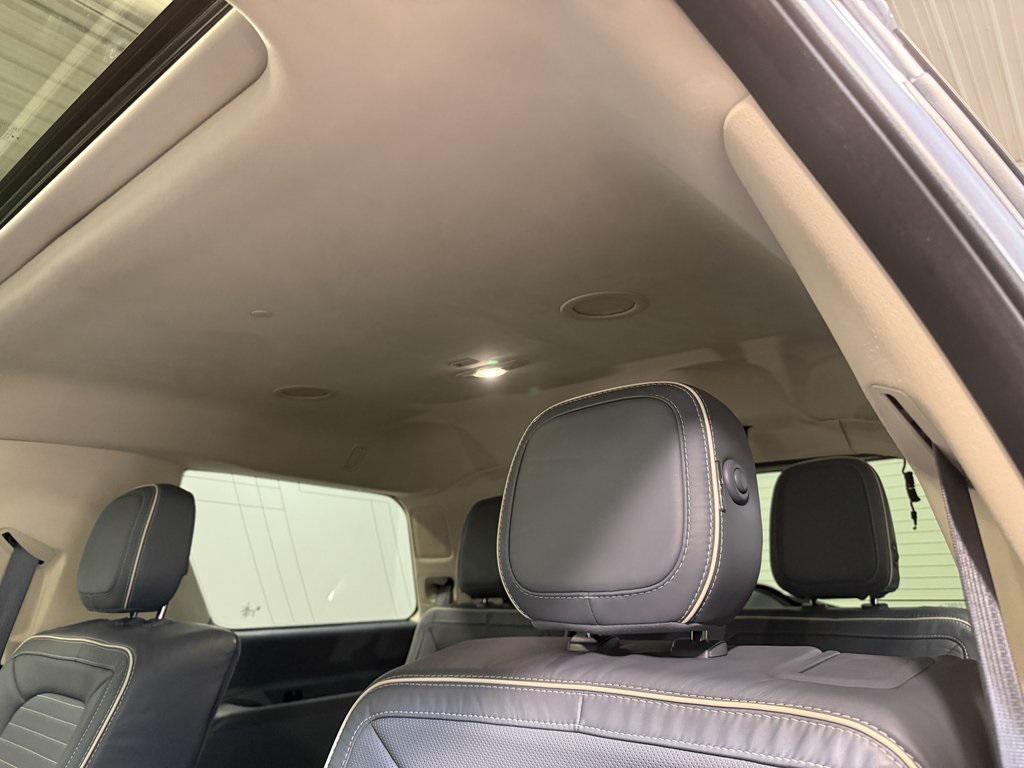 used 2020 Lincoln Navigator car, priced at $40,496