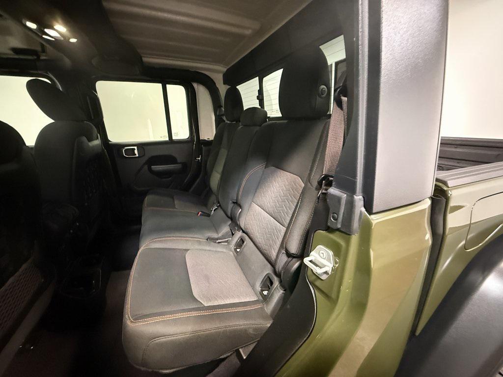 used 2021 Jeep Gladiator car, priced at $36,592