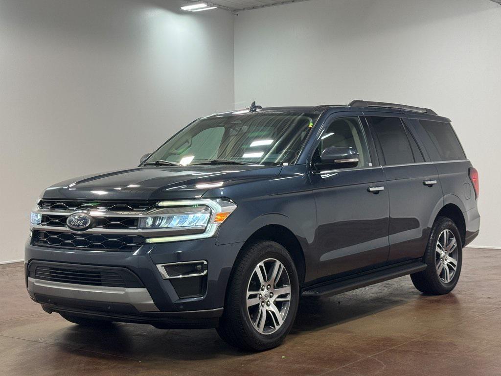used 2024 Ford Expedition car, priced at $48,929