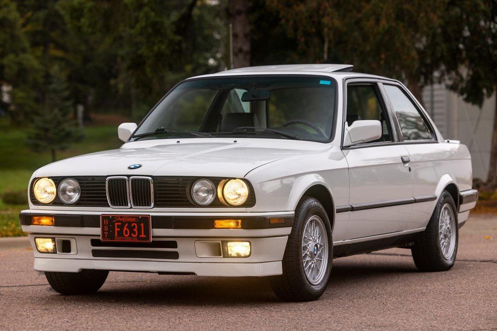 used 1991 BMW 318 car, priced at $19,933