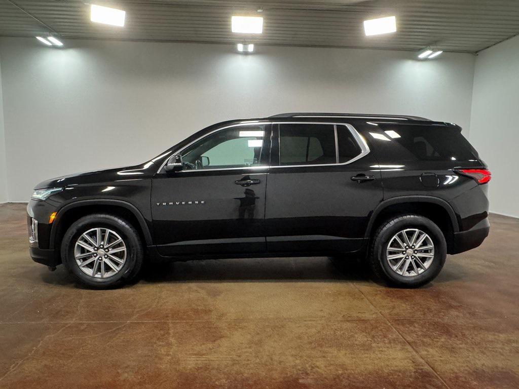 used 2023 Chevrolet Traverse car, priced at $29,500