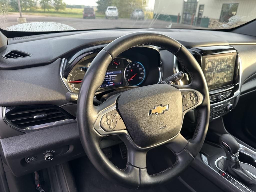 used 2023 Chevrolet Traverse car, priced at $29,989