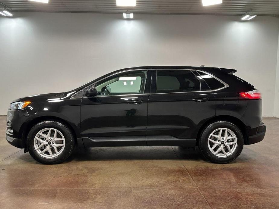 used 2023 Ford Edge car, priced at $30,204