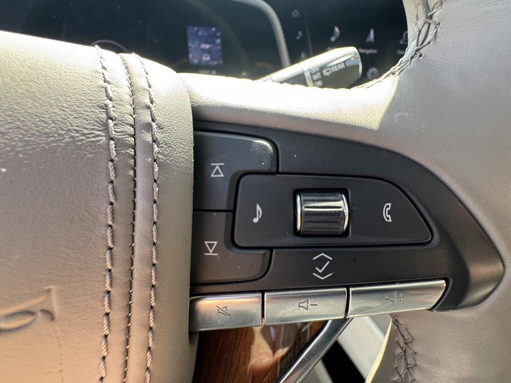 used 2021 Cadillac Escalade ESV car, priced at $70,464