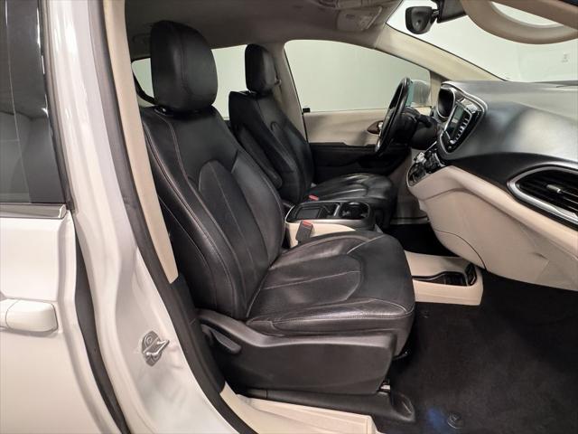 used 2019 Chrysler Pacifica car, priced at $15,371