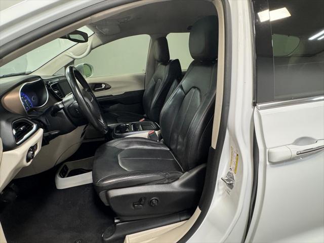 used 2019 Chrysler Pacifica car, priced at $15,371