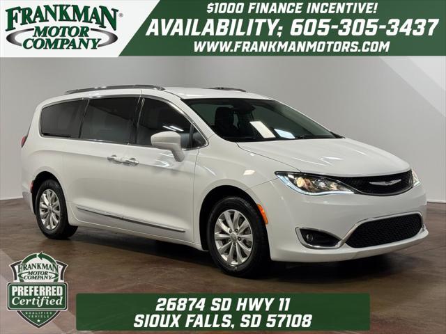 used 2019 Chrysler Pacifica car, priced at $15,371