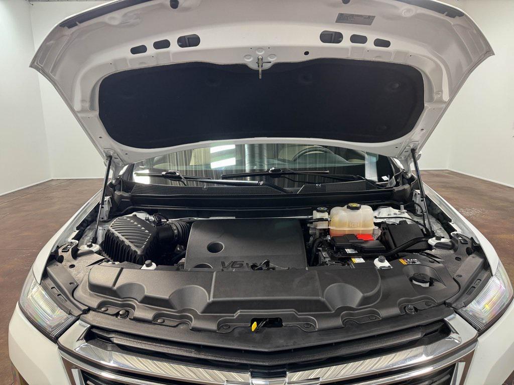 used 2023 Chevrolet Traverse car, priced at $25,285