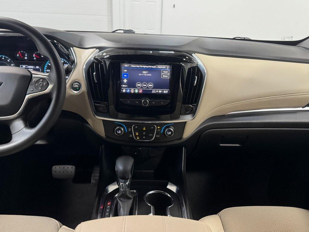 used 2023 Chevrolet Traverse car, priced at $25,285