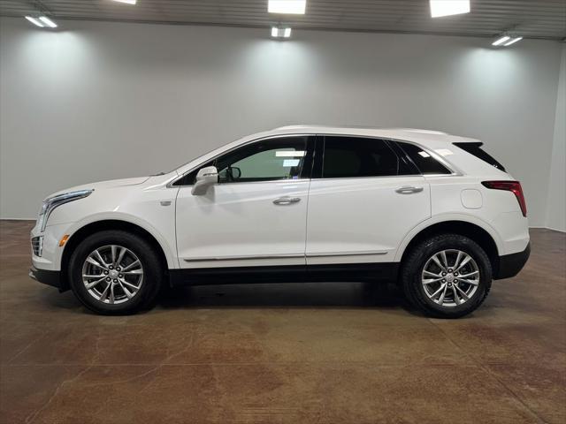 used 2022 Cadillac XT5 car, priced at $31,989