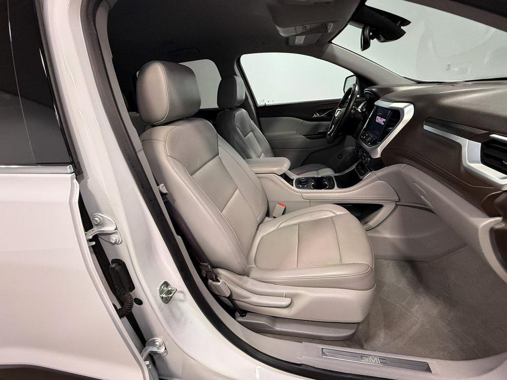 used 2023 GMC Acadia car, priced at $26,651
