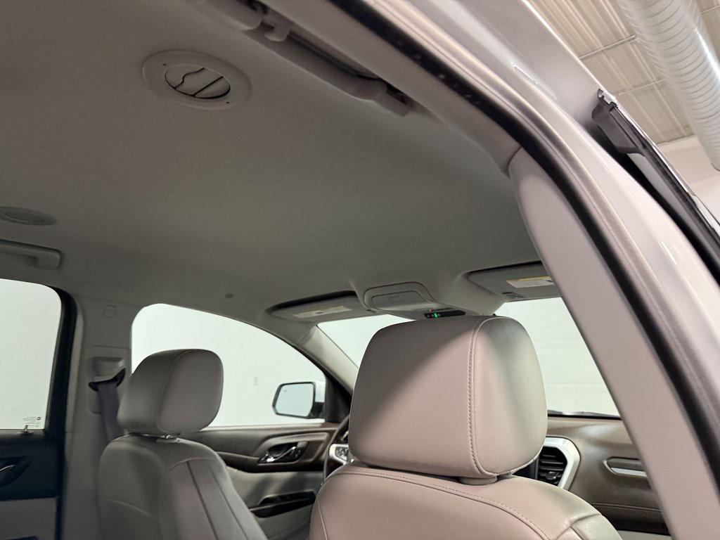 used 2023 GMC Acadia car, priced at $26,651