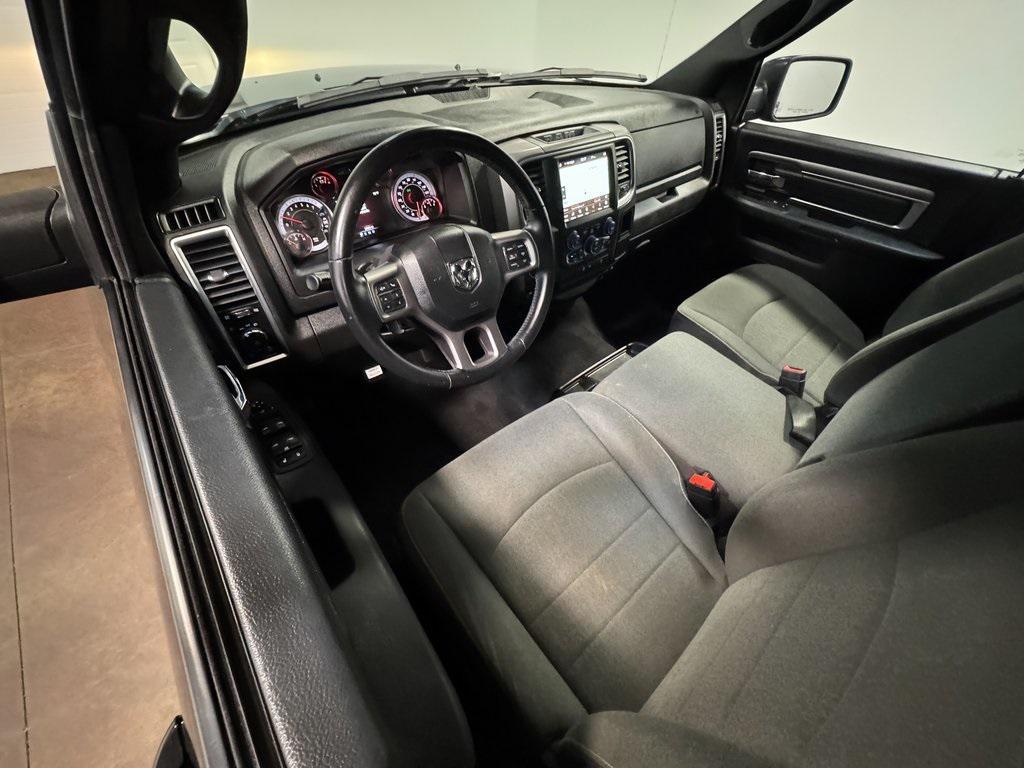 used 2022 Ram 1500 Classic car, priced at $33,087