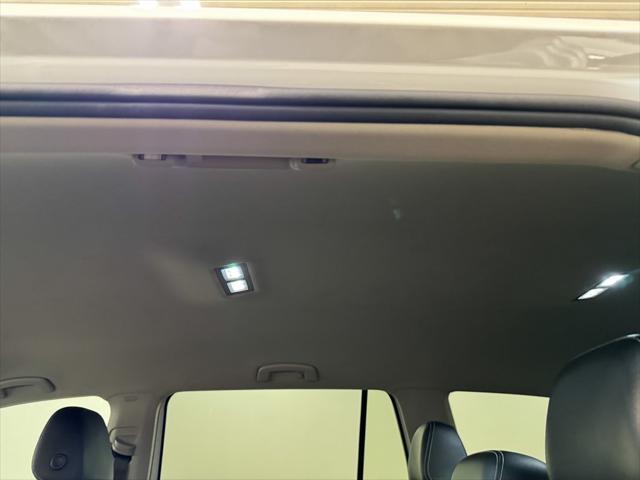 used 2024 Volkswagen Atlas car, priced at $33,488