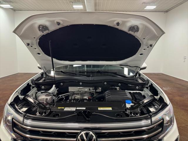used 2024 Volkswagen Atlas car, priced at $33,488
