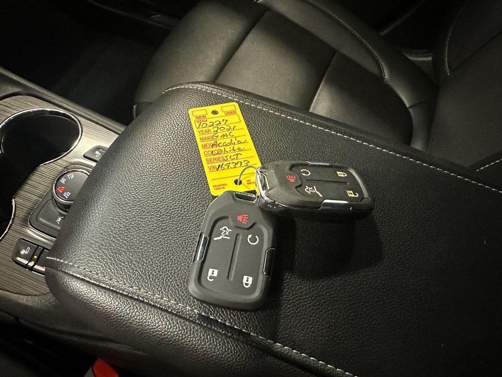 used 2021 GMC Acadia car, priced at $27,350