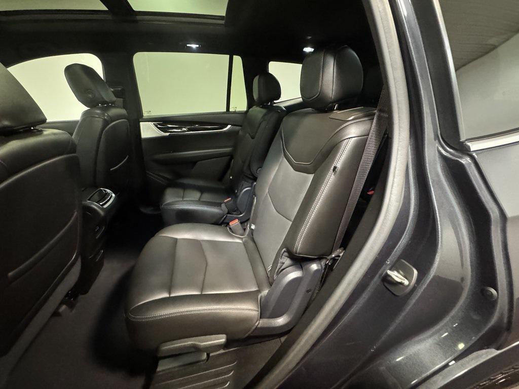 used 2021 Cadillac XT6 car, priced at $31,882