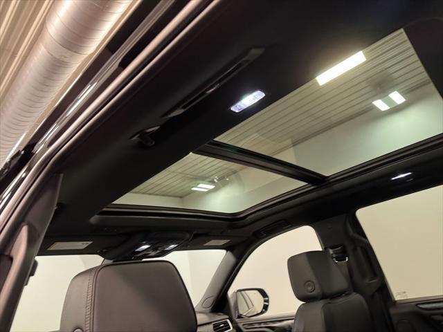 used 2024 GMC Yukon car, priced at $76,937