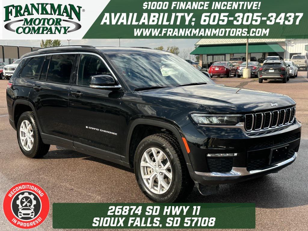 used 2022 Jeep Grand Cherokee L car, priced at $30,581