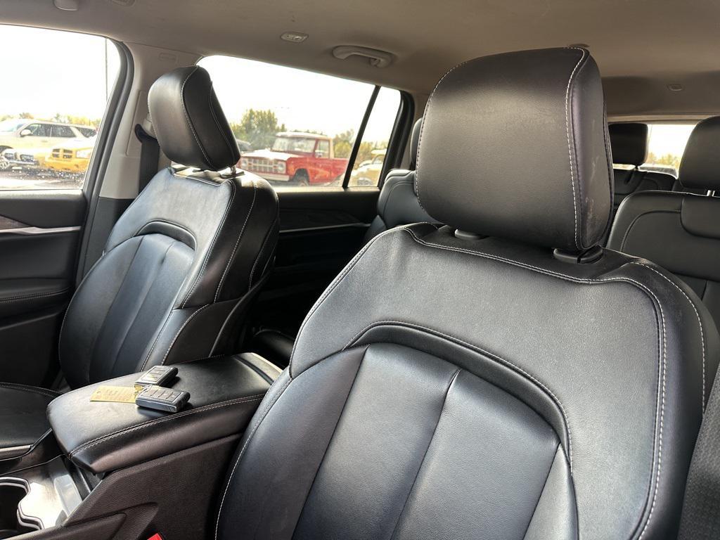 used 2022 Jeep Grand Cherokee L car, priced at $30,581