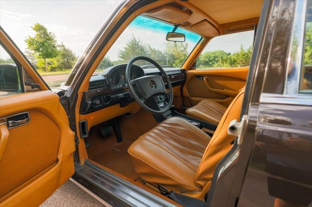 used 1973 Mercedes-Benz 450SE car, priced at $13,997