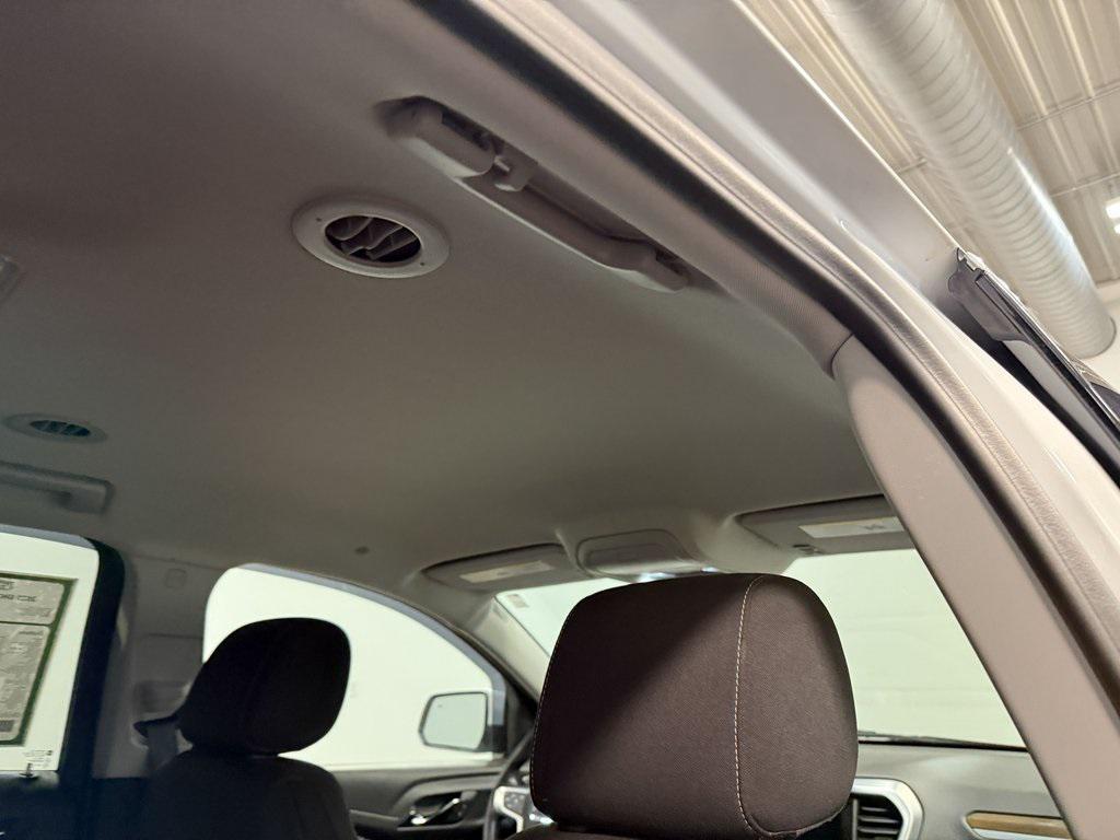 used 2023 GMC Acadia car, priced at $29,560