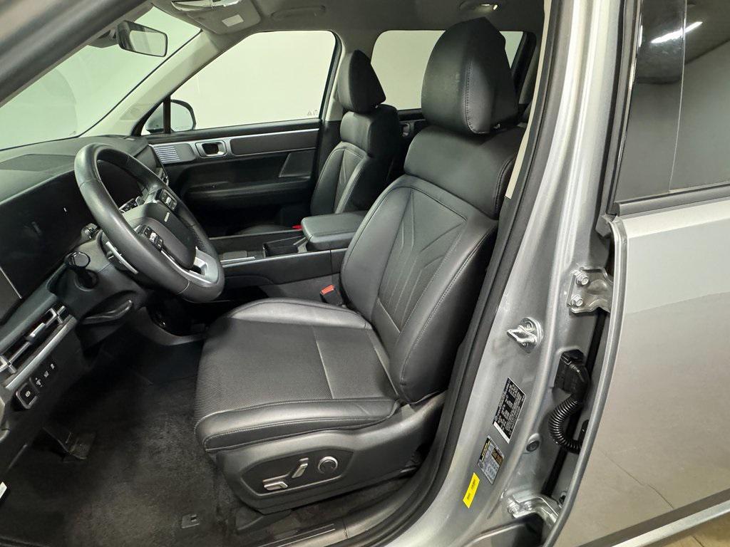 used 2024 Hyundai Santa Fe car, priced at $30,099