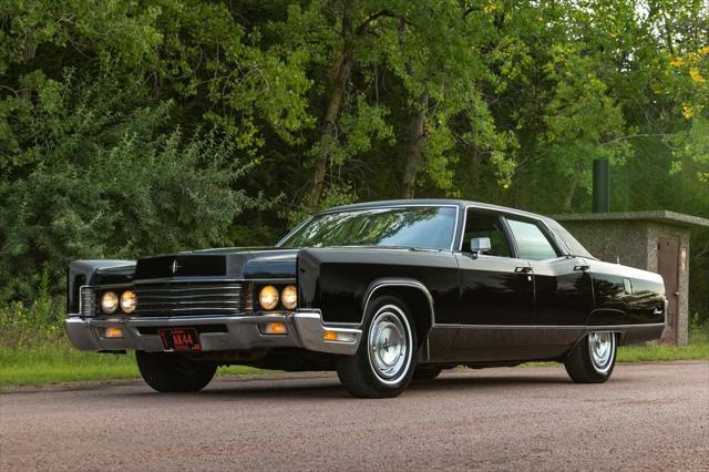 used 1970 Lincoln Continental car, priced at $32,500