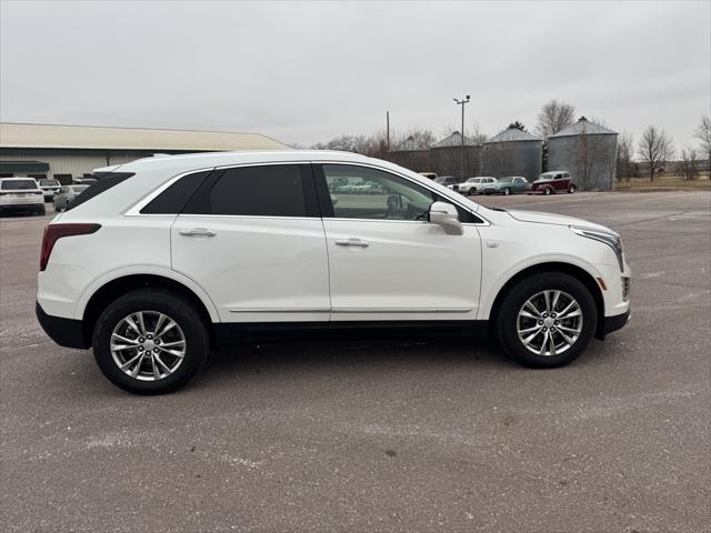 used 2022 Cadillac XT5 car, priced at $37,058