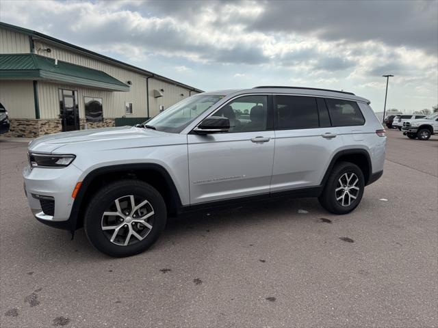 used 2024 Jeep Grand Cherokee L car, priced at $39,920