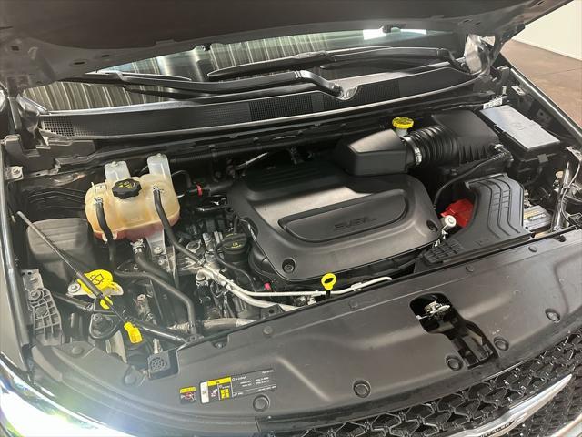 used 2023 Chrysler Pacifica car, priced at $24,987