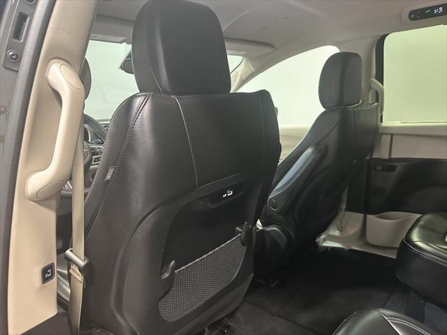 used 2023 Chrysler Pacifica car, priced at $24,987