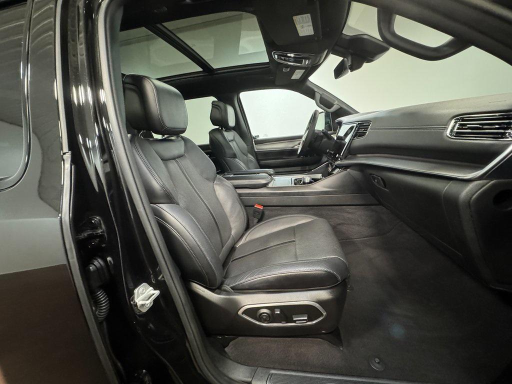 used 2024 Jeep Wagoneer car, priced at $51,301