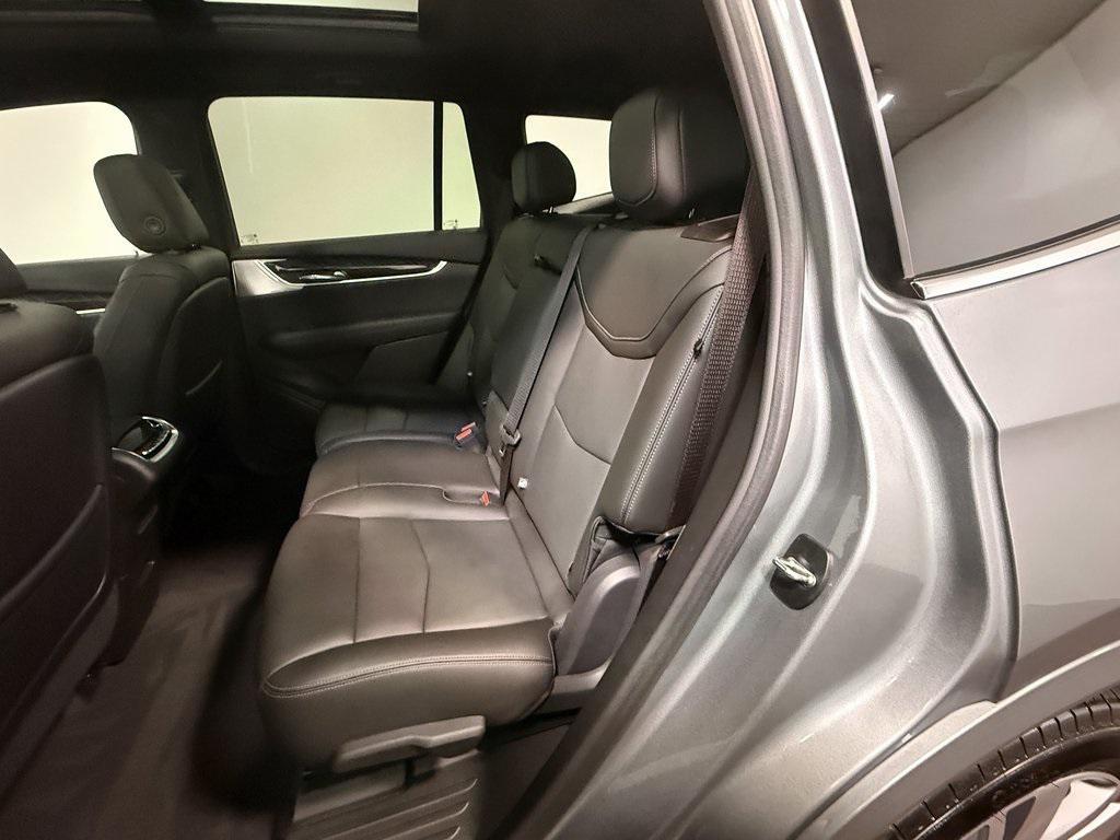 used 2024 Cadillac XT6 car, priced at $45,756