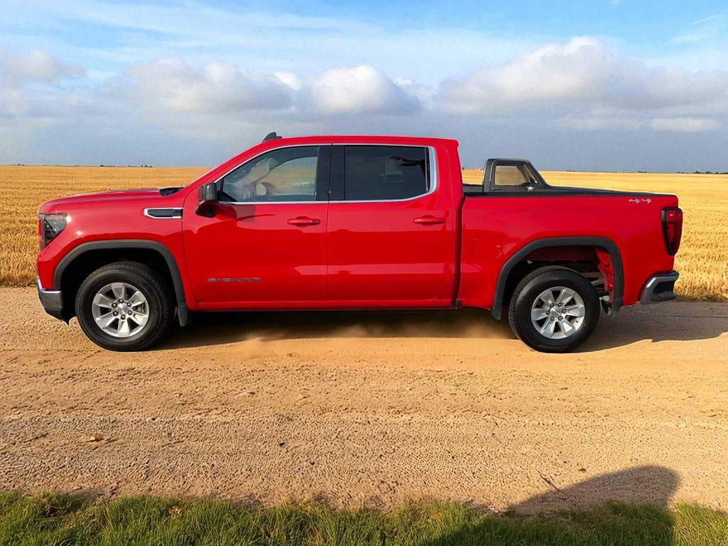 used 2024 GMC Sierra 1500 car, priced at $38,595