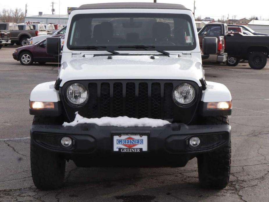 used 2022 Jeep Gladiator car, priced at $38,655