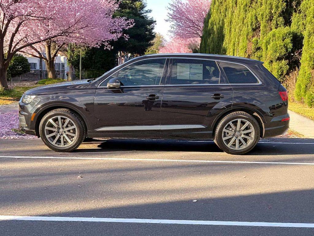 used 2018 Audi Q7 car, priced at $17,995