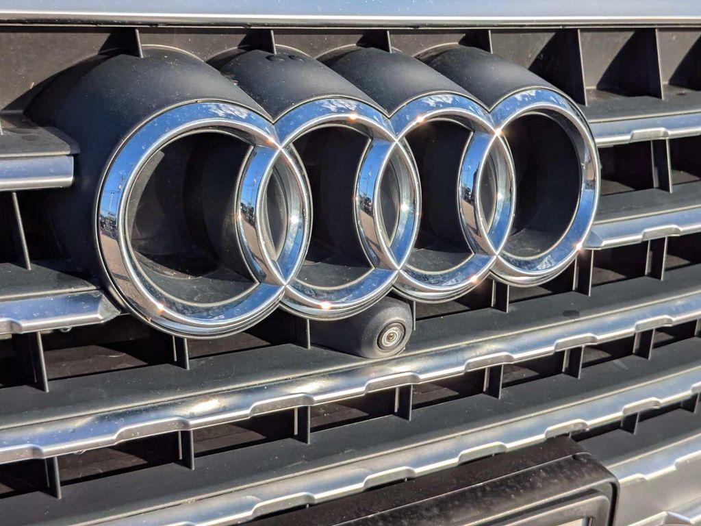 used 2018 Audi Q7 car, priced at $17,995