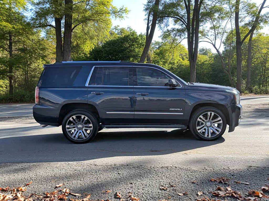 used 2019 GMC Yukon car, priced at $31,695