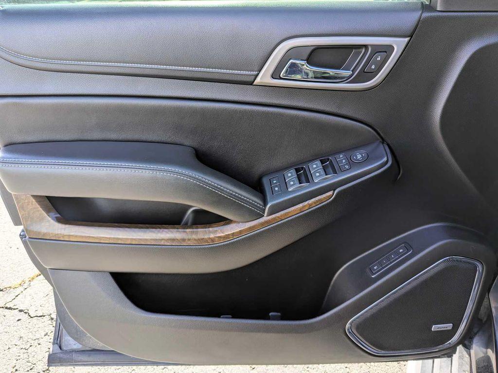 used 2019 GMC Yukon car, priced at $31,695