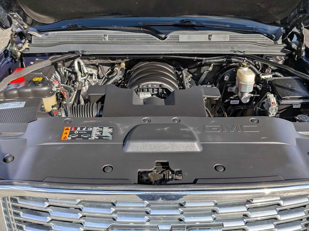 used 2019 GMC Yukon car, priced at $31,695