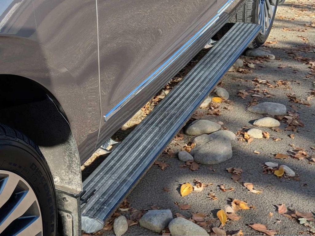 used 2020 Lincoln Navigator car, priced at $42,695