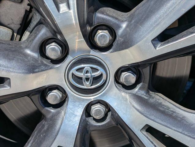 used 2017 Toyota Highlander car, priced at $23,750