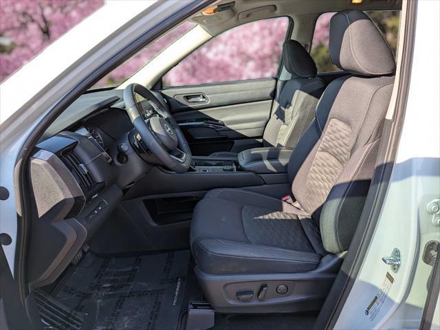 used 2022 Nissan Pathfinder car, priced at $31,546