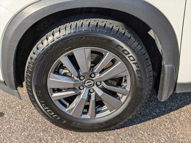 used 2022 Nissan Pathfinder car, priced at $31,546